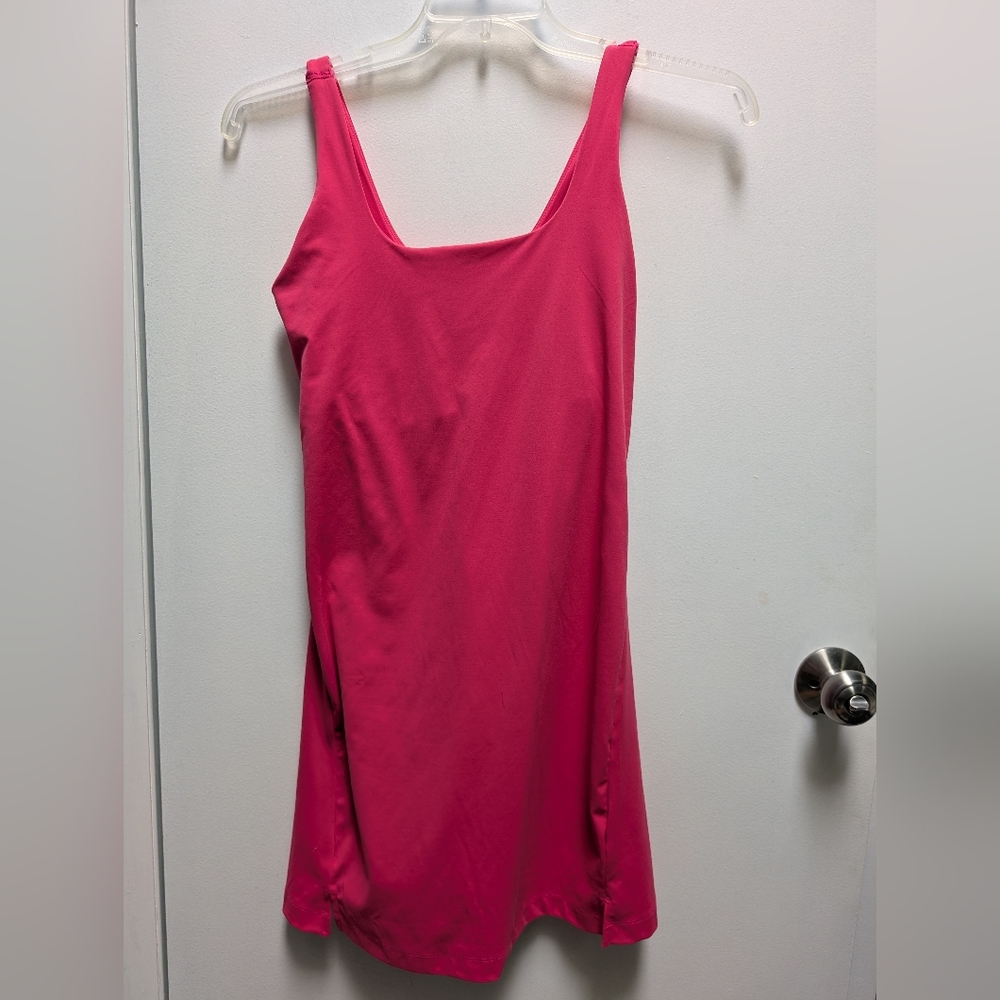 Old Navy Active Pink Powersoft Top